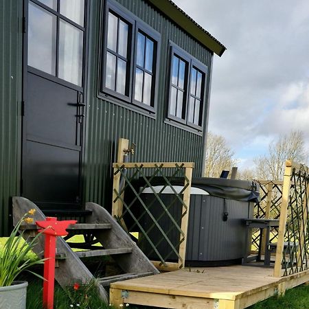 Milberry Green Meadows Warlingham المظهر الخارجي الصورة