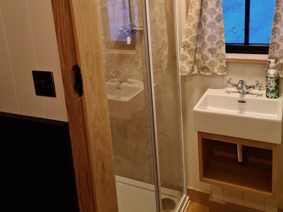 Milberry Green Meadows Warlingham المظهر الخارجي الصورة
